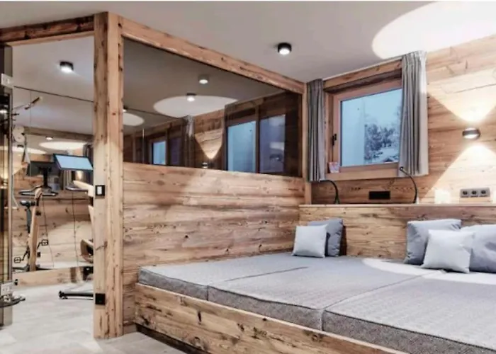 Spa, Sport & City Luxury Ski-In Ski-Out Apartment